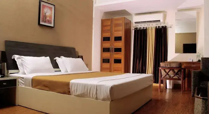 Кондотти: Hotel Royal Kington