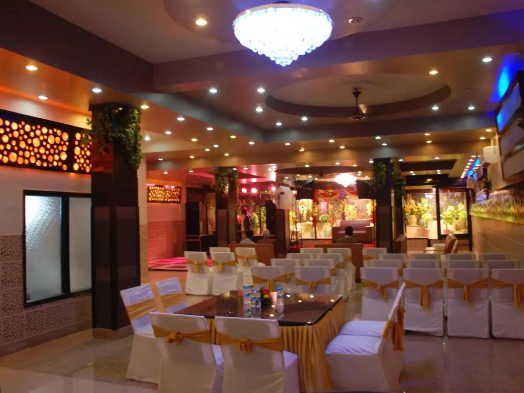 Ханзи: The Esse Hotel