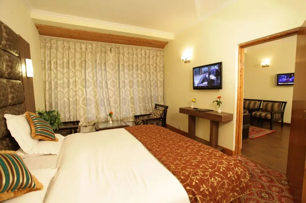 Пахалгам: Grand Mumtaz Resorts