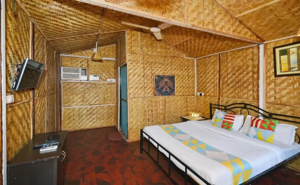 Калангут: The Spring Beach Cottages