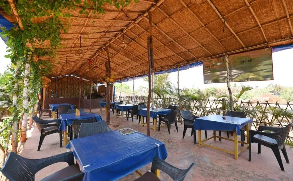 Калангут: The Spring Beach Cottages