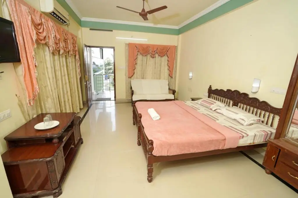 Sree Mookambika Beach Resort — фото 1