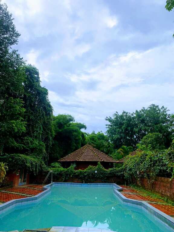 Колагаппара: Sunbird Garden Resort