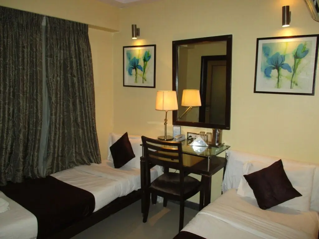 Мумбаи: Hotel Sapna Marine