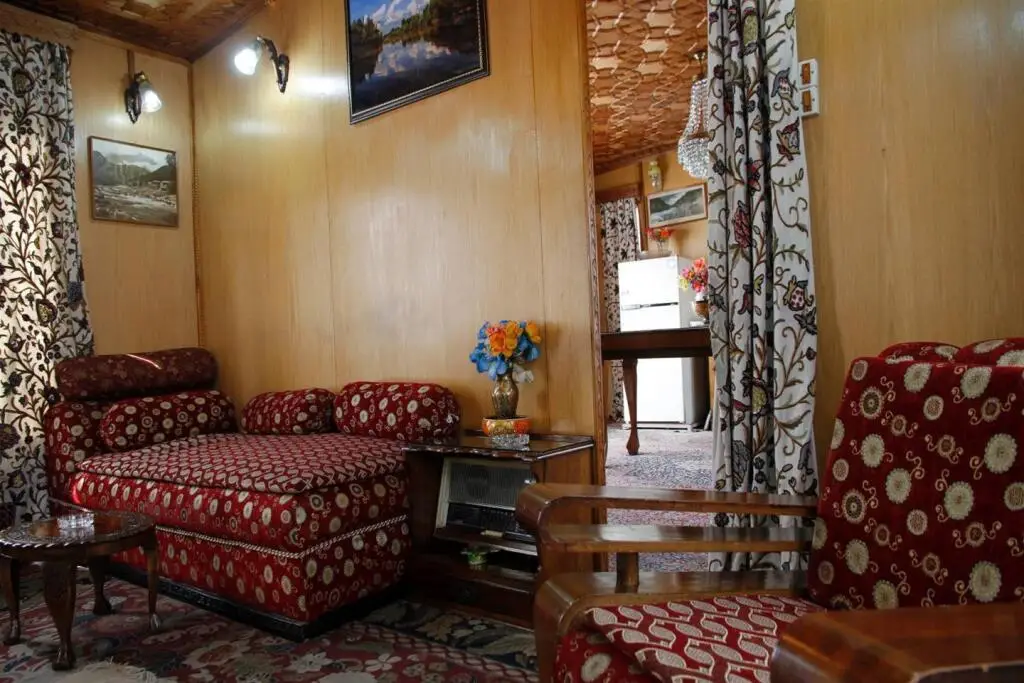 Шринагар: Holiday Inn Group of Houseboat