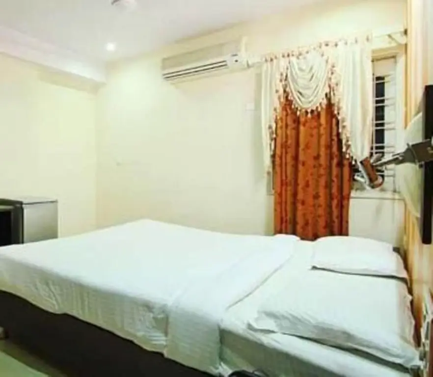 Хидерабад: Hotel SG Comforts
