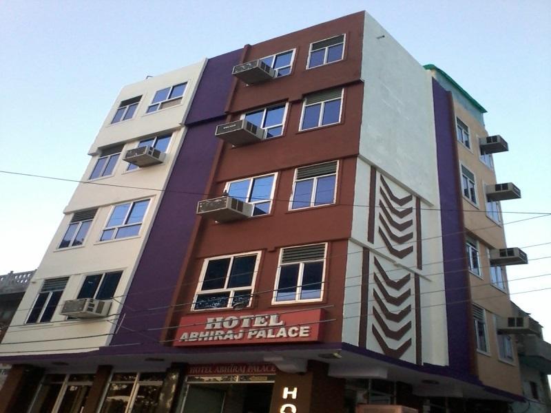 Джайпур: Hotel Abhiraj Palace