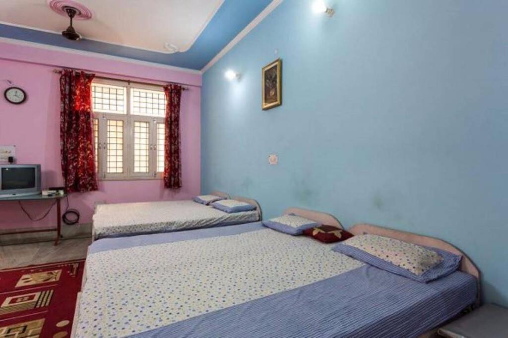 Большая Нойда: Balaji Bed and Breakfast