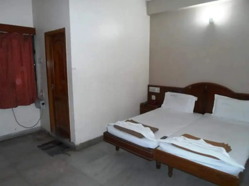 Тирупати: Hotel Gopikrishna