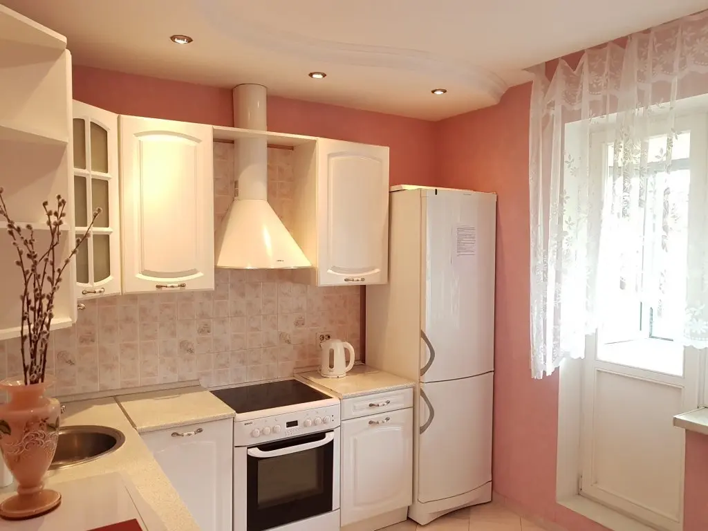 Москва: Dmitriya Ulyanova Apartments
