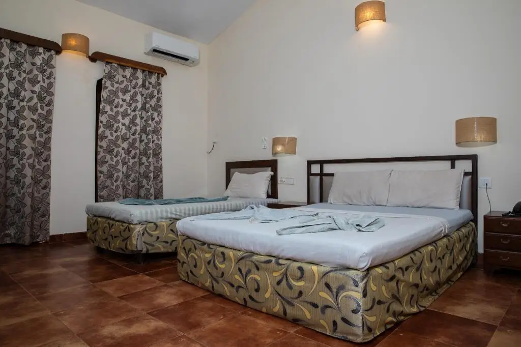 Калангут: Sea Breeze Inn Calangute, Goa