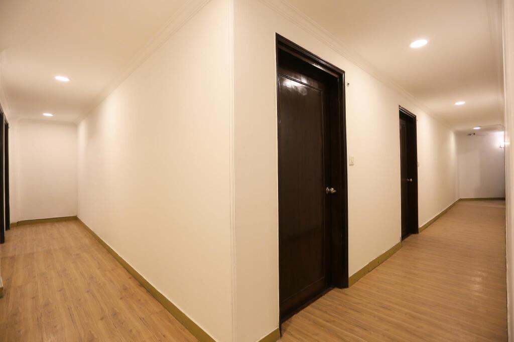 Нью-Дели: Hotel Ravin