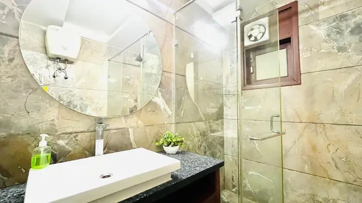 Нью-Дели: Admire Suites by FabHotel