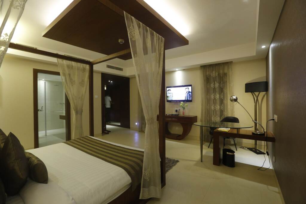 Колката: Celesta Kolkata