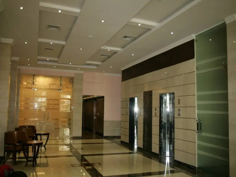 Фаридабад: Hotel Saffron Kiran