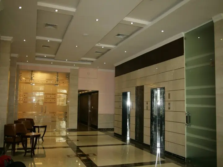 Фаридабад: Hotel Saffron Kiran