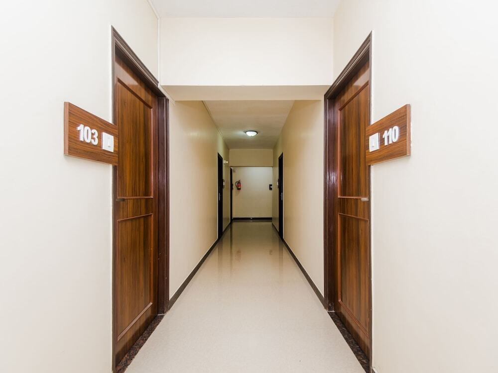 Нави-Мумбай: Hotel Royal Park Residency