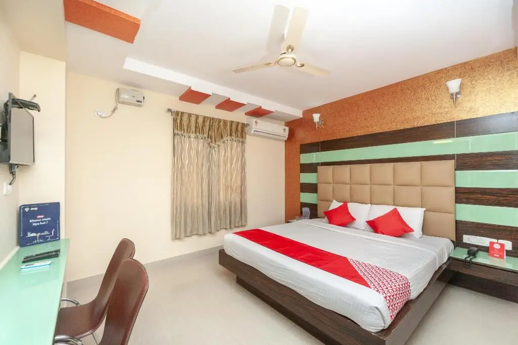 Hotel 7 Hills Inn — фото 1