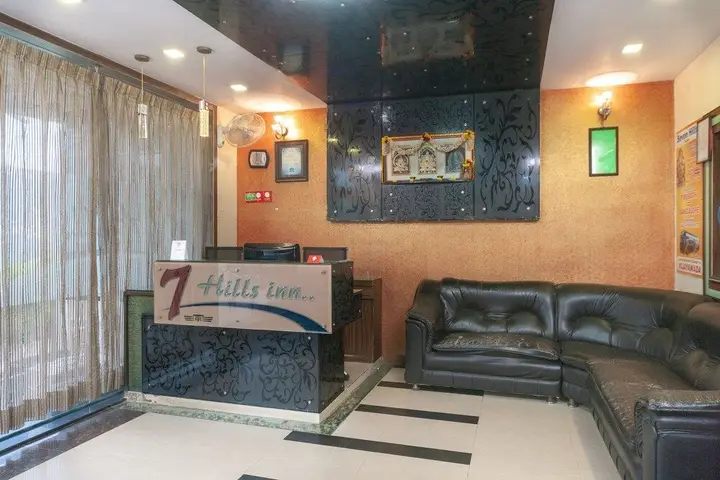 Тирупати: Hotel 7 Hills Inn