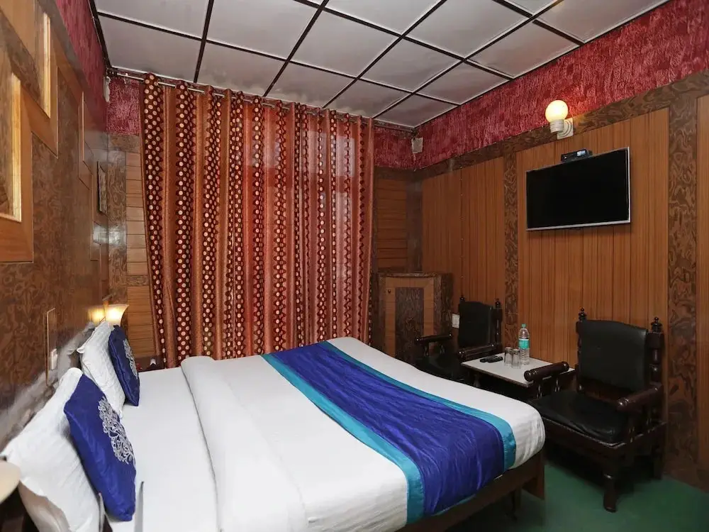 Наинитал: Hotel Ankur Plaza Deluxe by OYO Rooms