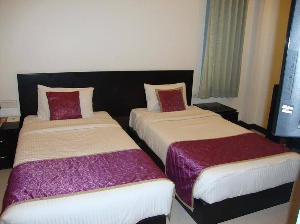 Нью-Дели: Hotel Swathi