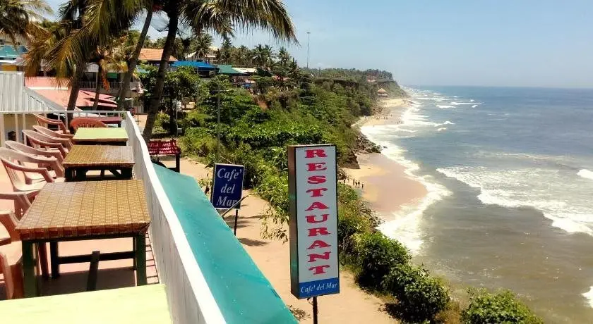 Варкала: Hill View Beach Resort