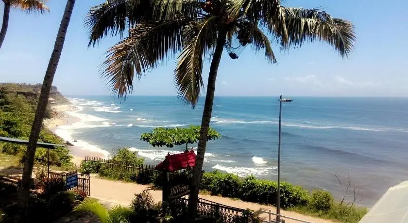 Варкала: Hill View Beach Resort