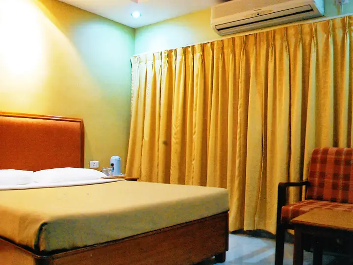 Тирупати: The Chakrie Residency Hotel