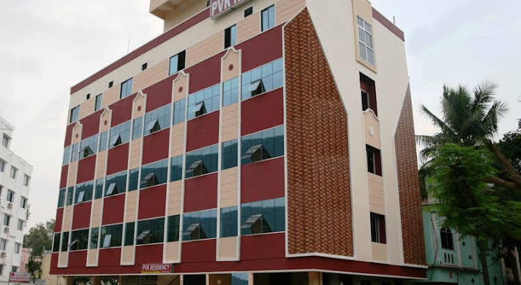 Тирупати: PVR Residency
