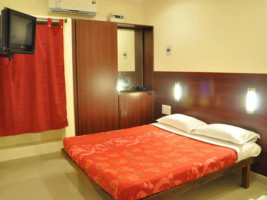 Тирупати: Hotel Jayasyam Inn