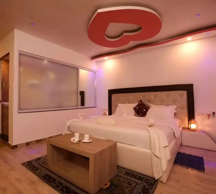 Royal Aarya Beach Resort — фото 1