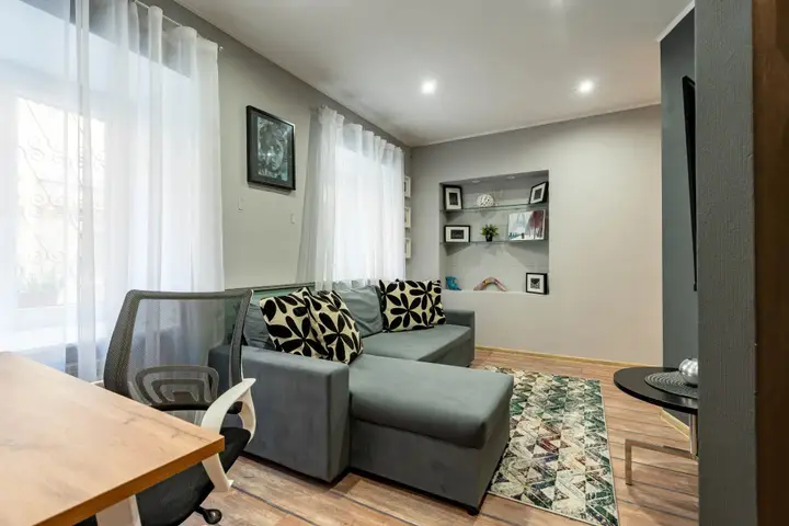 Санкт-Петербург: Апартаменты Sergeew Apartments 2-х комнатный апартамент на Пяти Углах