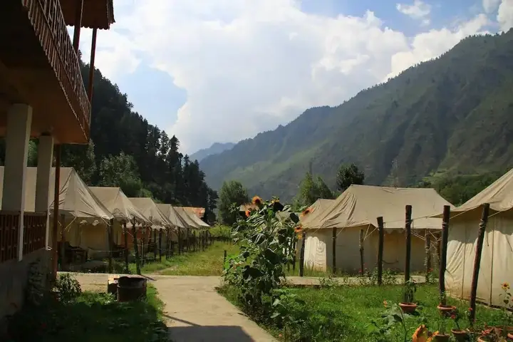 Сонамарг: Wilderness Camps Sonmarg
