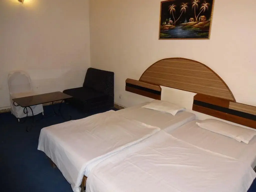 Бхопал: Hotel Hilton Palace