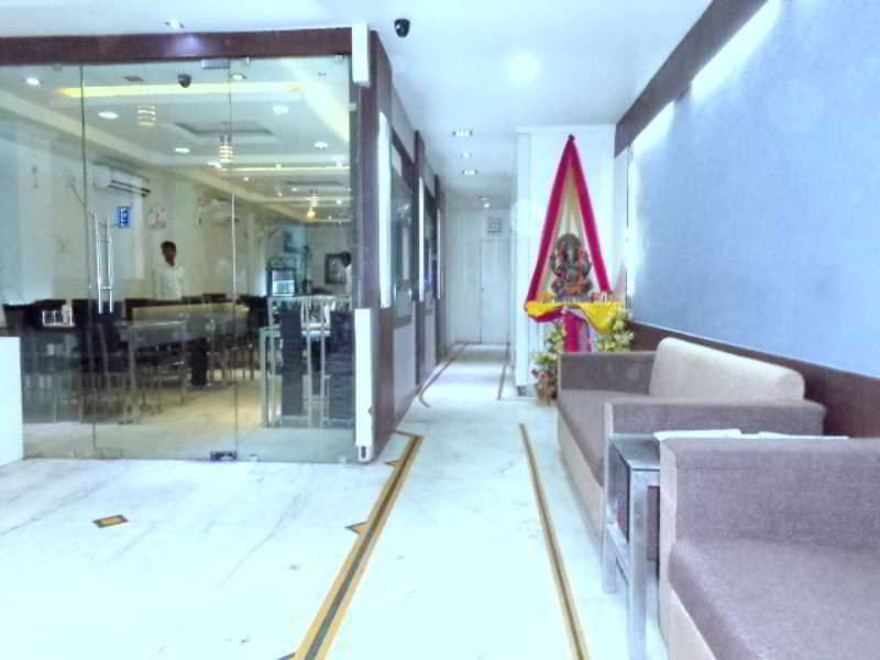 Бхопал: OYO 24646 Hotel Gaurav Palace
