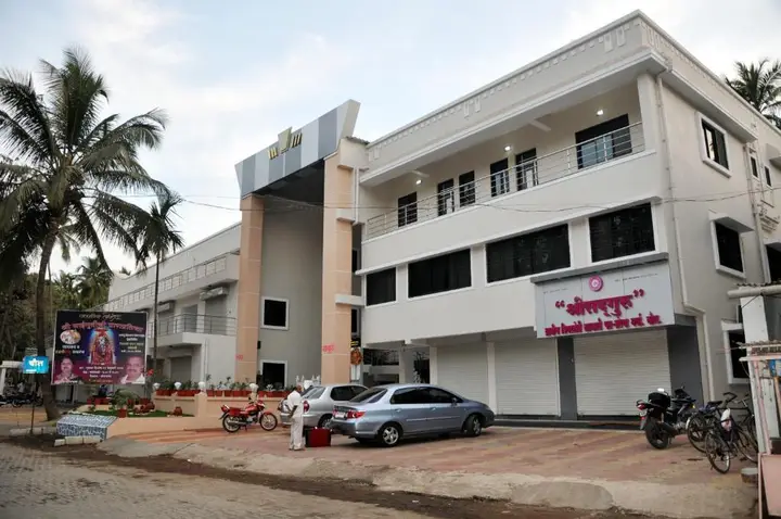 Киим: p p motel