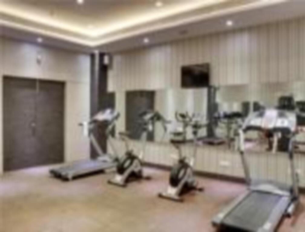 Дахедж: Hotel Suba Grand