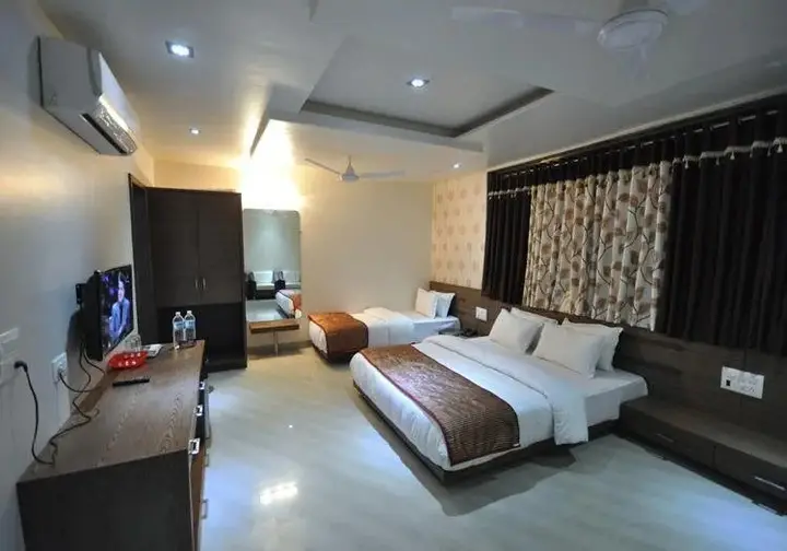 Ширди: Hotel Shri Sai Manish