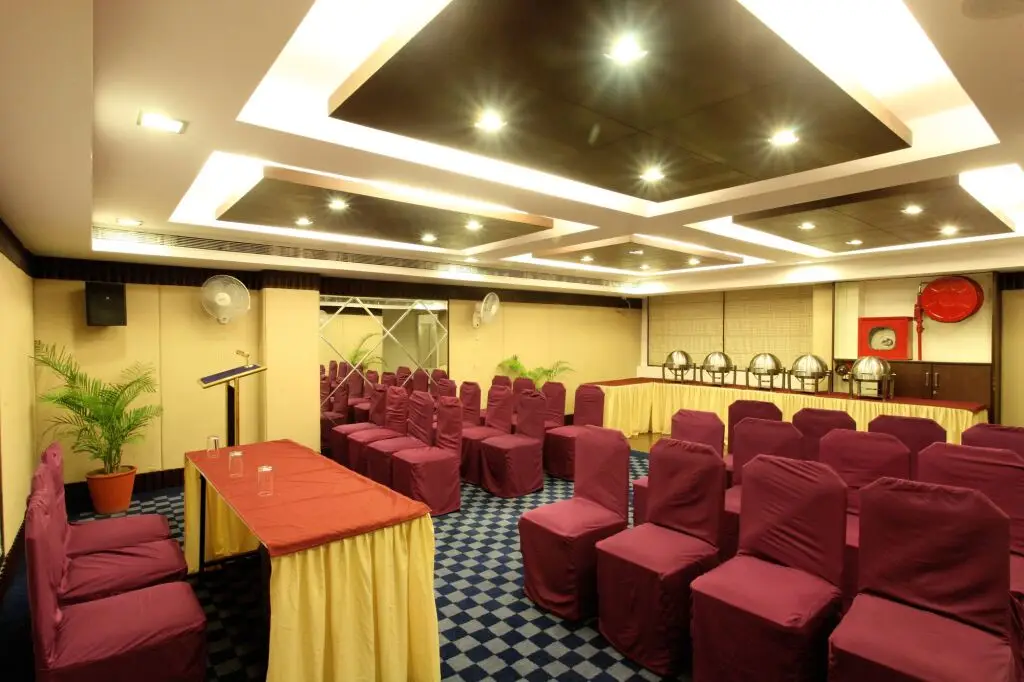 Кота: Hotel Surya Plaza