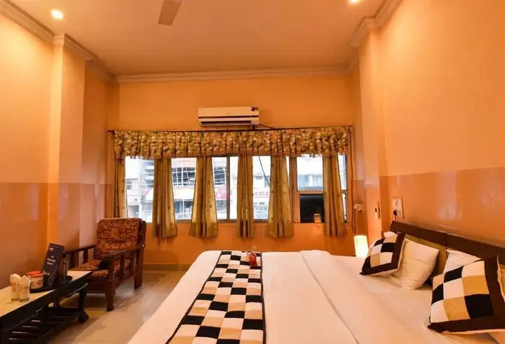 Кота: Hotel Bharat