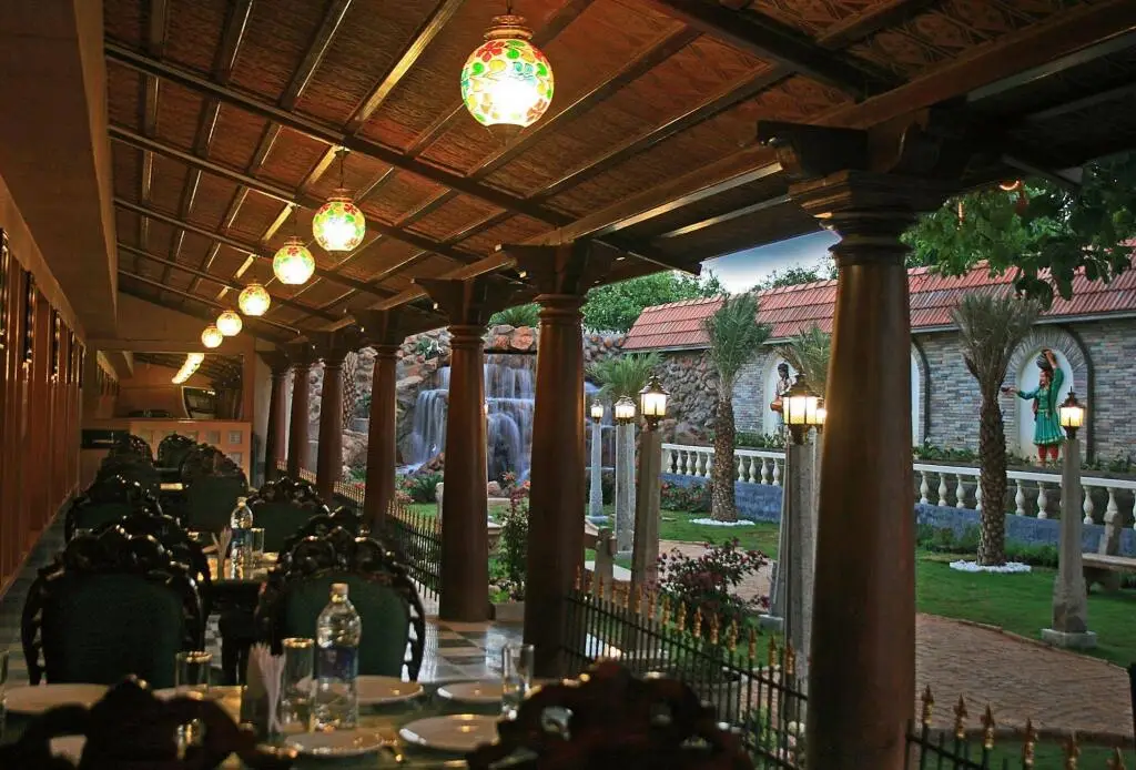 Ваниямбади: Kumararraja Palace