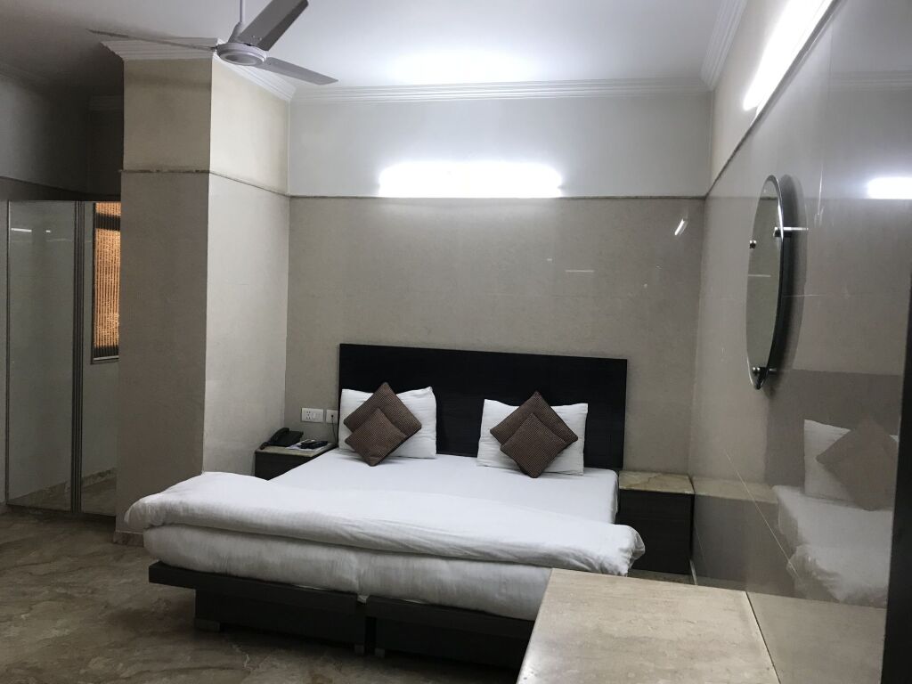 Нью-Дели: Hotel Singh Palace