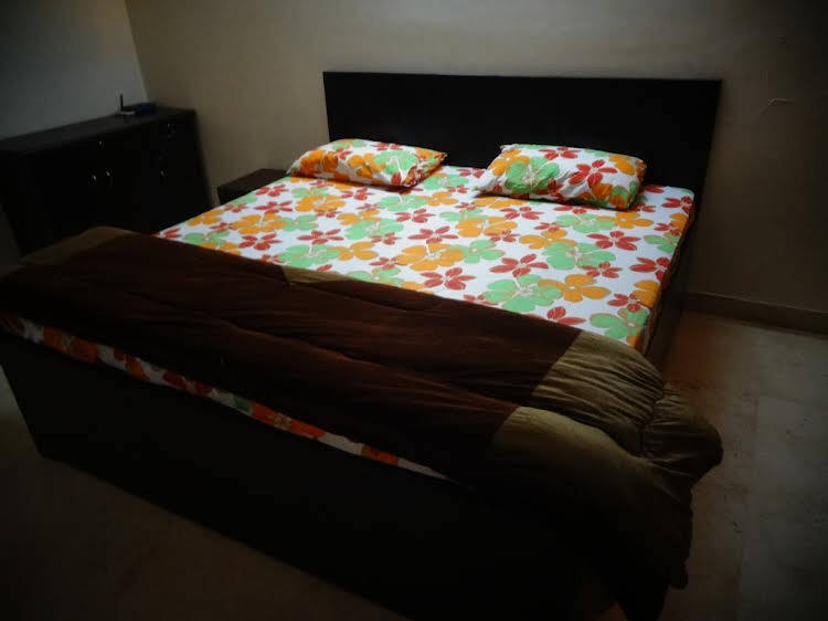 Нью-Дели: Room in Guest Room - Maplewood Guest House, Neeti Bagh, New Delhiit is a Boutiqu Guest House - Room 2