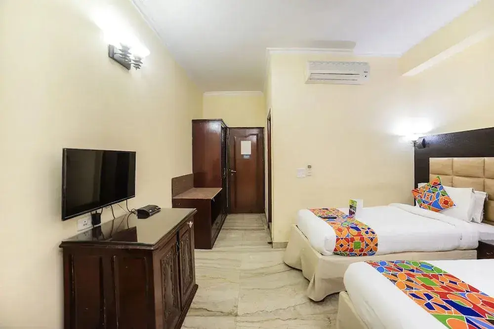 Нью-Дели: Hotel Conclave Comfort