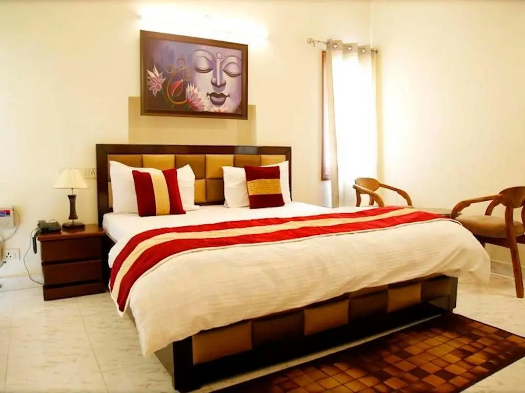 Нью-Дели: Room in Guest Room - Maplewood Guest House, Neeti Bagh, New Delhiit is a Boutiqu Guest House - Room 3