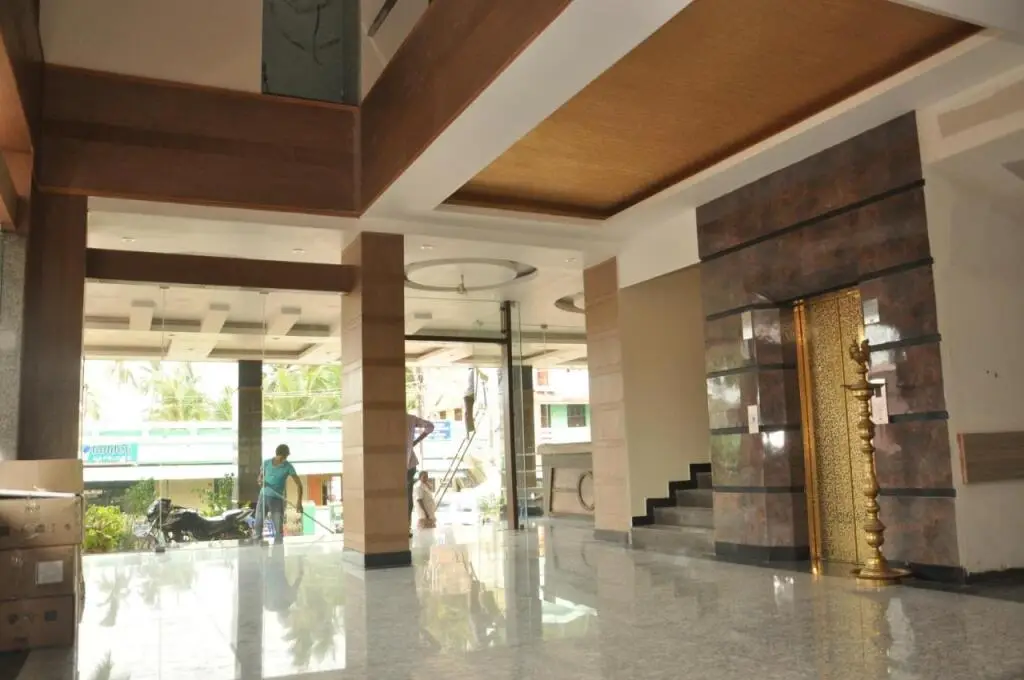 Hotel Tamizh Park — фото 1