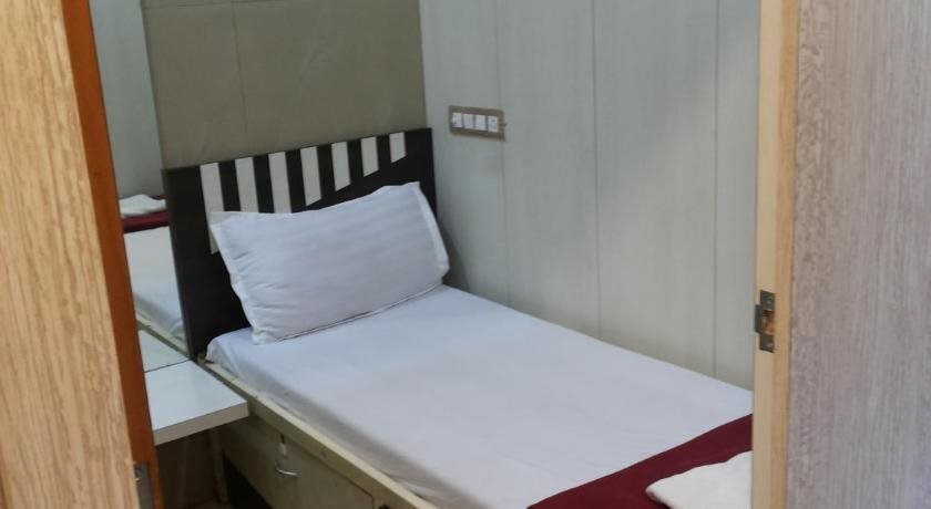 Нави-Мумбай: Apollo Guest House