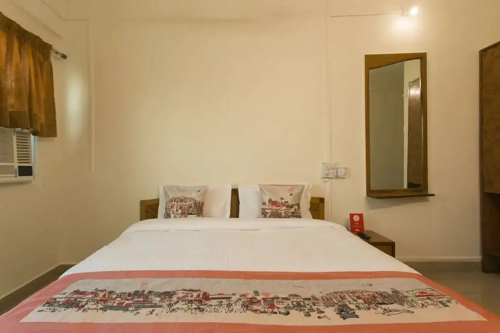 Пимпри-Чинчвад: Kamini Hotel