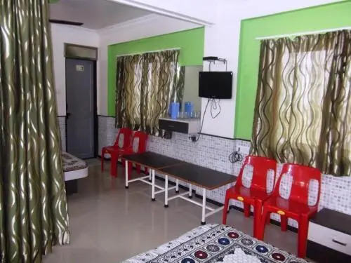 Пуна: Hotel Raj