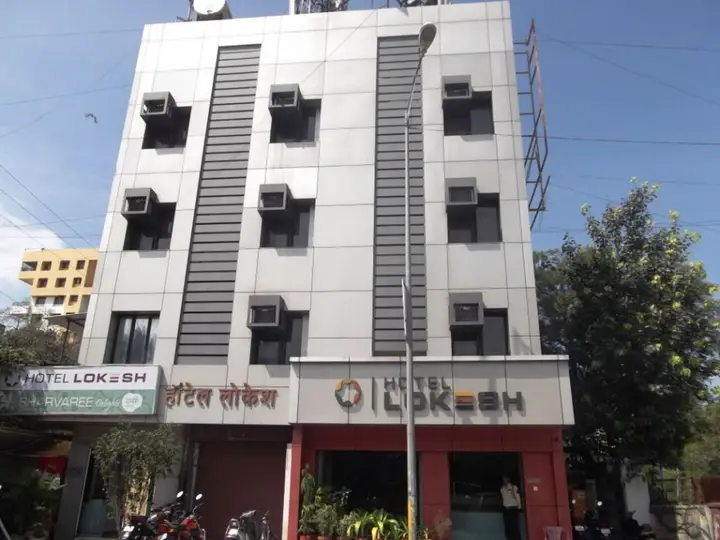 Пуна: Hotel Lokesh